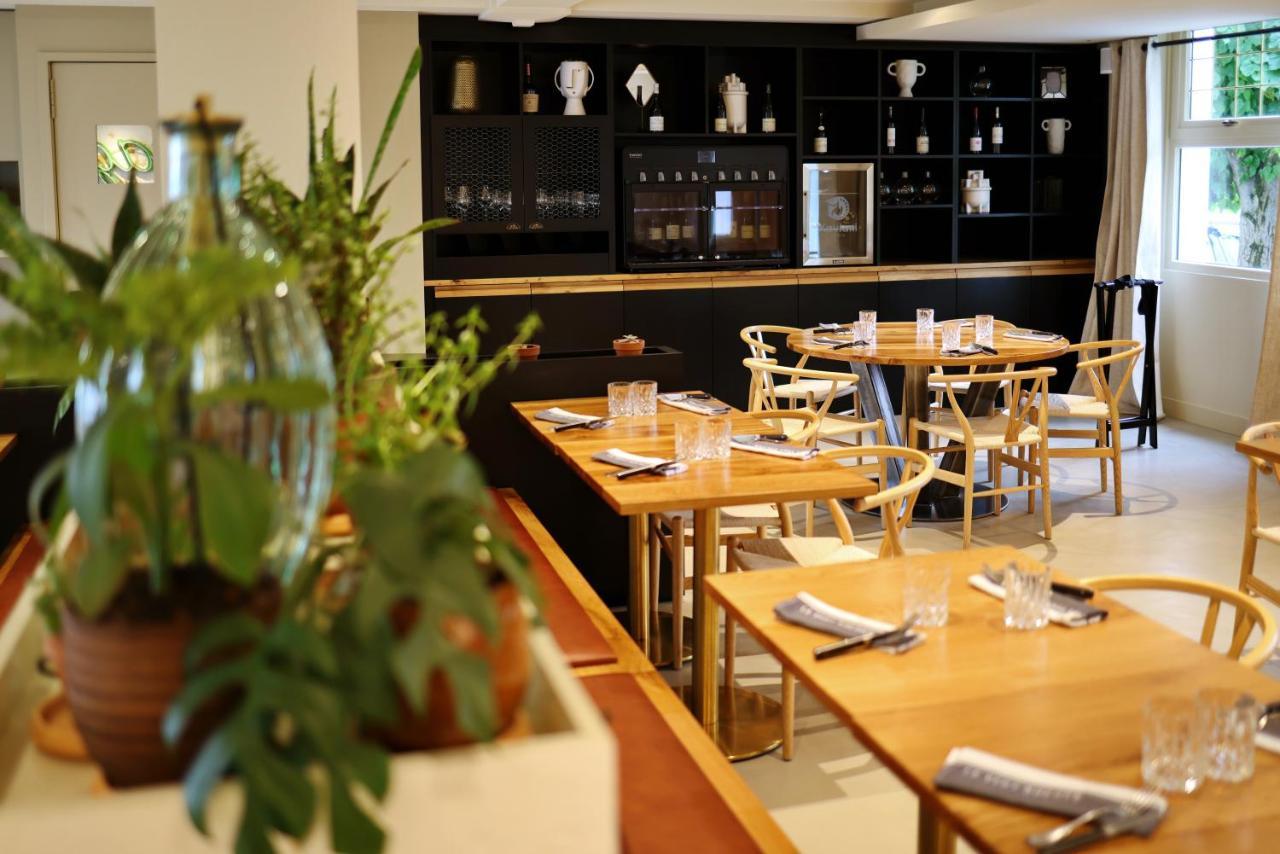 Logis Hotel & Restaurant Le Vert Bocage Franqueville-Saint-Pierre Exterior foto