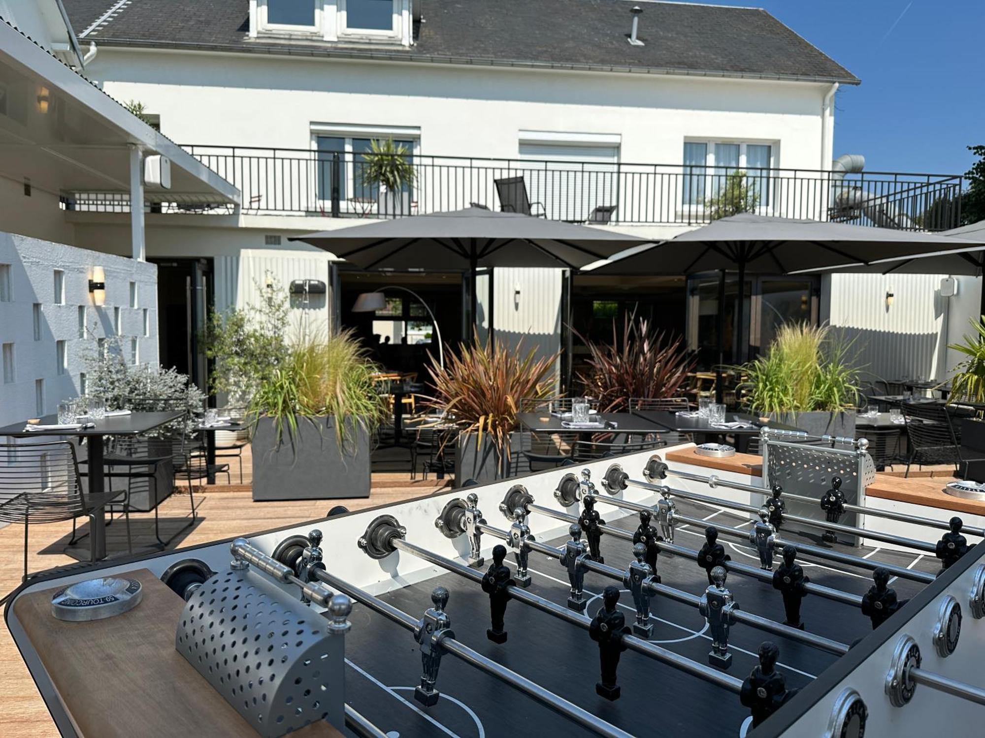Logis Hotel & Restaurant Le Vert Bocage Franqueville-Saint-Pierre Exterior foto